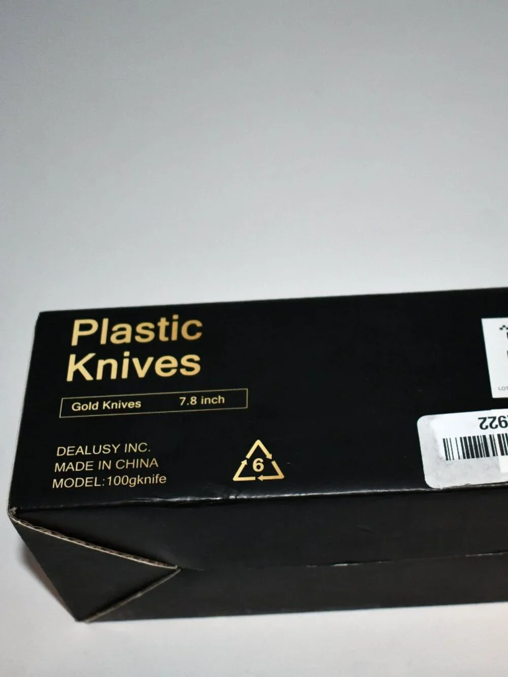 Dealusy 100 Count Heavy Duty Gold Plastic Disposable Knives BPA-Free Party Suppl